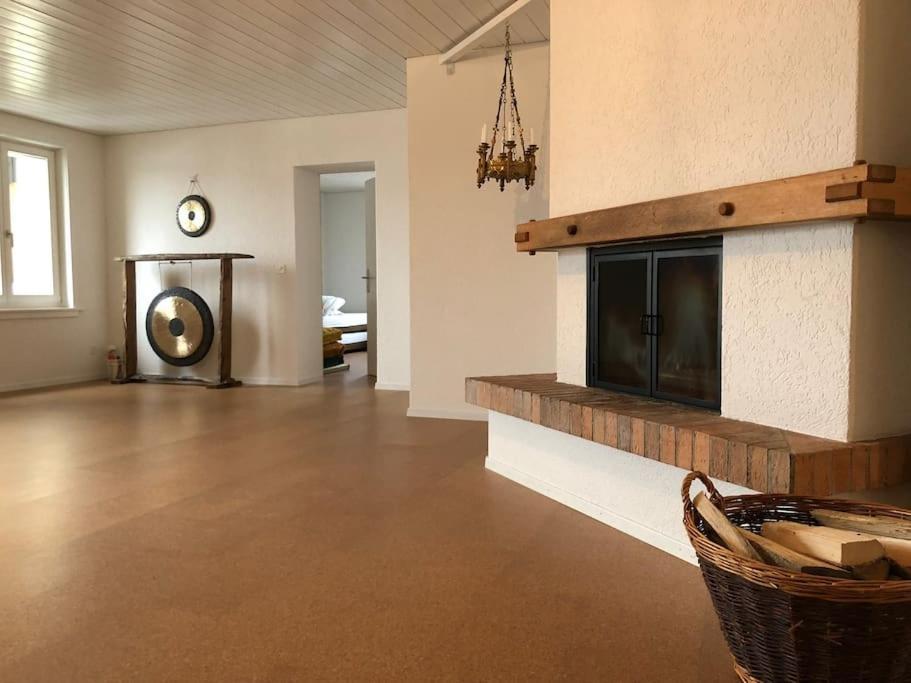 Wohnung In Burgdorf Beim Schloss Exterior foto